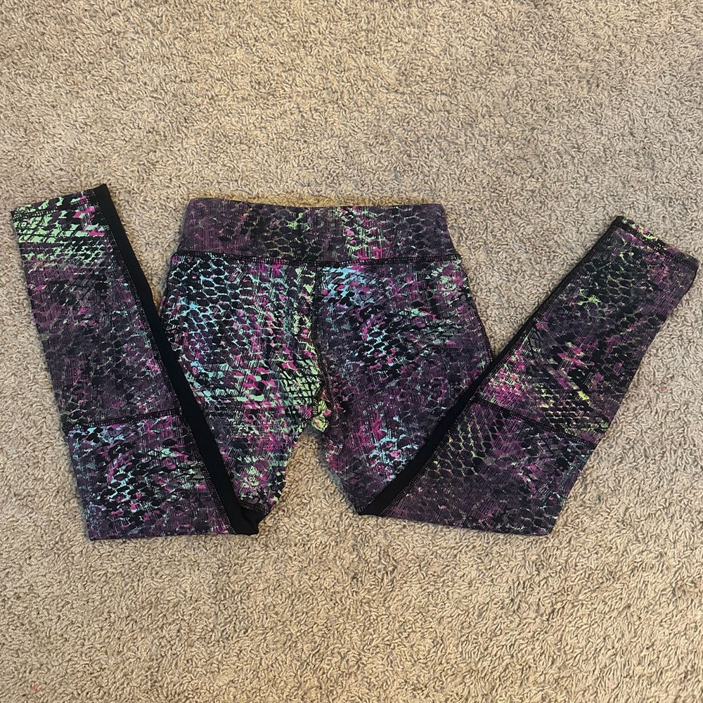 Gym Compression legging Size Small - Picture 8 of 9